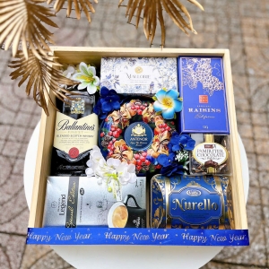 Hộp 1 rượu 3 mứt