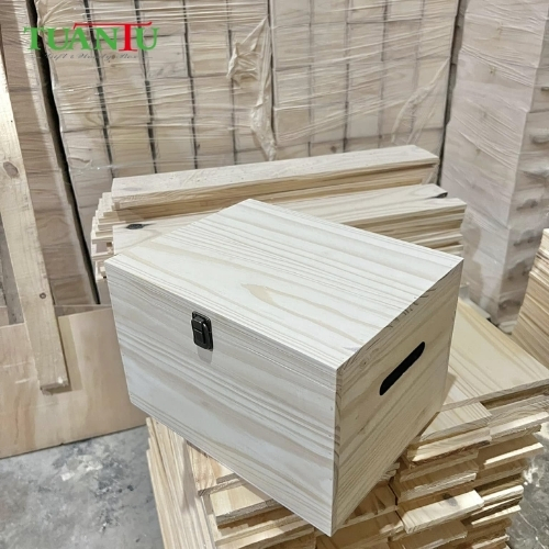 Những yếu tố quyết định chất lượng hộp quà tặng gỗ cao cấp